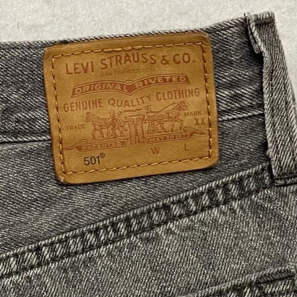 LEVIS Premium 501 Shorts Womens 26 Button Fly High Rise BIG E Distressed Denim - Picture 10 of 12